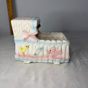 Vintage Porcelain Cradle Musical Box Giftwares Co  Nancy Pew 7509 Japan WORKS
